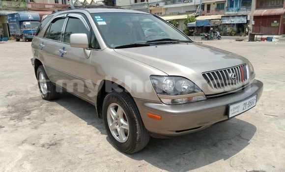 Buy Used Lexus RX 300 Other Car in Banteay Meanchey in Banteay Meanchey Province Buy Used Lexus RX 300 Other Car in Banteay Meanchey in Banteay Meanchey Province
