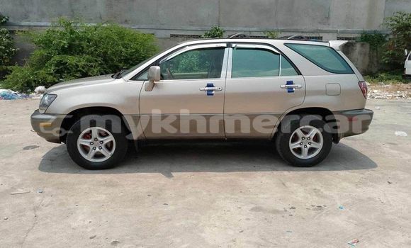 Buy Used Lexus RX 300 Other Car in Banteay Meanchey in Banteay Meanchey Province Buy Used Lexus RX 300 Other Car in Banteay Meanchey in Banteay Meanchey Province