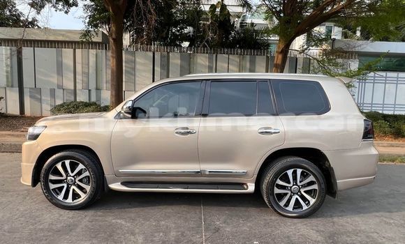 Buy Used Toyota Land Cruiser Other Car in Battambang in Battambang Province Buy Used Toyota Land Cruiser Other Car in Battambang in Battambang Province