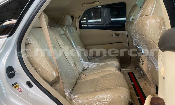 Buy Used Lexus RX 350 White Car in Chbar Mon in Kampong Speu Province Buy Used Lexus RX 350 White Car in Chbar Mon in Kampong Speu Province