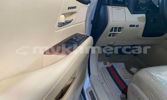 Buy Used Lexus RX 350 White Car in Chbar Mon in Kampong Speu Province Buy Used Lexus RX 350 White Car in Chbar Mon in Kampong Speu Province