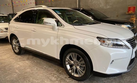 Buy Used Lexus RX 350 White Car in Chbar Mon in Kampong Speu Province Buy Used Lexus RX 350 White Car in Chbar Mon in Kampong Speu Province