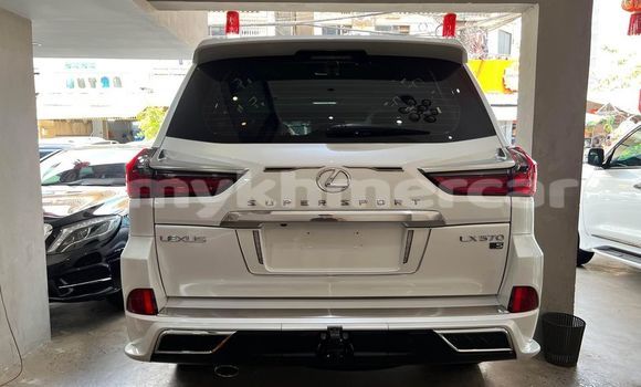 Buy Used Lexus LX 570 White Car in Bavet in Svay Rieng Province Buy Used Lexus LX 570 White Car in Bavet in Svay Rieng Province