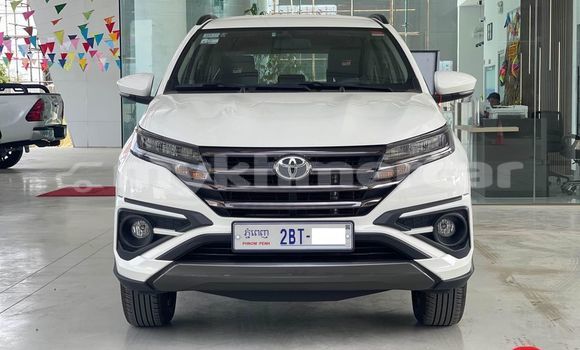 Acheter Occasion Voiture Toyota Rush Blanc à Banteay Meanchey, Banteay Meanchey Province