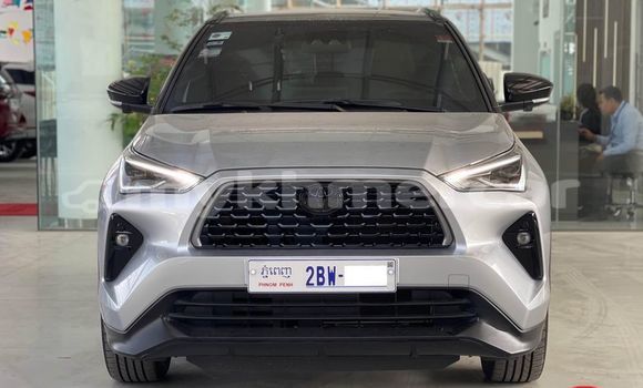 Buy Used Toyota Yaris Ativ Other Car in Chbar Mon in Kampong Speu Province Buy Used Toyota Yaris Ativ Other Car in Chbar Mon in Kampong Speu Province