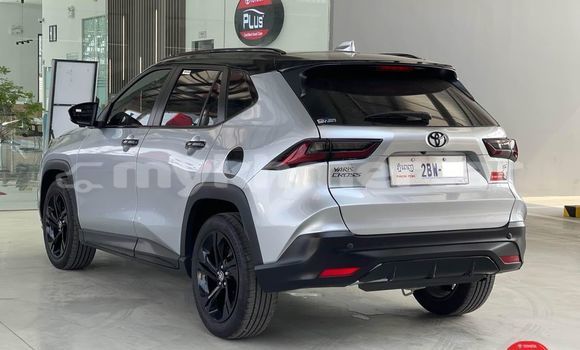 Buy Used Toyota Yaris Ativ Other Car in Chbar Mon in Kampong Speu Province Buy Used Toyota Yaris Ativ Other Car in Chbar Mon in Kampong Speu Province