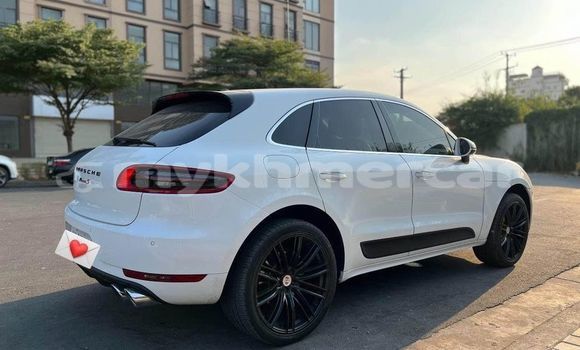 ទិញ បានប្រើ Porsche Carrera GT White ឡាន} ក្នុង Bavet ក្នុង Svay Rieng Province ទិញ បានប្រើ Porsche Carrera GT White ឡាន} ក្នុង Bavet ក្នុង Svay Rieng Province