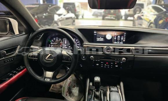 Buy Used Lexus GS White Car in Battambang in Battambang Province Buy Used Lexus GS White Car in Battambang in Battambang Province