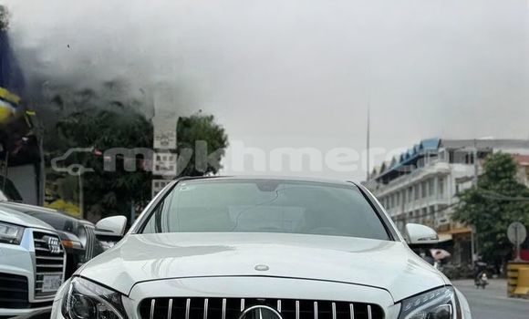 Buy Used Mercedes-Benz C–Class White Car in Battambang in Battambang Province Buy Used Mercedes-Benz C–Class White Car in Battambang in Battambang Province