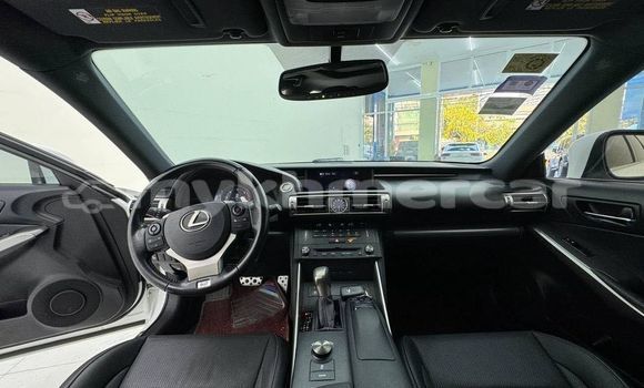 Buy Used Mercedes-Benz C–Class White Car in Battambang in Battambang Province Buy Used Mercedes-Benz C–Class White Car in Battambang in Battambang Province