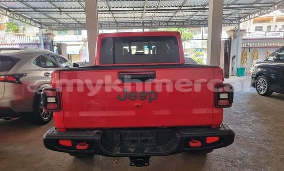 Buy Used Jeep Renegade Red Car in Battambang in Battambang Province Buy Used Jeep Renegade Red Car in Battambang in Battambang Province