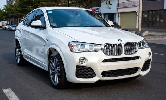 Buy Used BMW X4 White Car in Battambang in Battambang Province Buy Used BMW X4 White Car in Battambang in Battambang Province