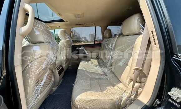 Buy Used Toyota Land Cruiser Black Car in Bavet in Svay Rieng Province Buy Used Toyota Land Cruiser Black Car in Bavet in Svay Rieng Province