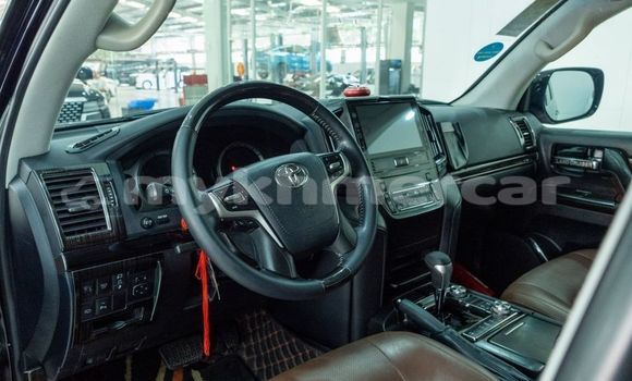 Buy Used Toyota Land Cruiser Black Car in Bavet in Svay Rieng Province Buy Used Toyota Land Cruiser Black Car in Bavet in Svay Rieng Province