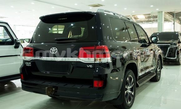 Buy Used Toyota Land Cruiser Black Car in Bavet in Svay Rieng Province Buy Used Toyota Land Cruiser Black Car in Bavet in Svay Rieng Province
