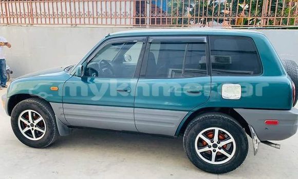 Acheter Occasion Voiture Toyota RAV4 Autre à Amleang, Kampong Speu Province Acheter Occasion Voiture Toyota RAV4 Autre à Amleang, Kampong Speu Province