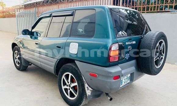 Acheter Occasion Voiture Toyota RAV4 Autre à Amleang, Kampong Speu Province Acheter Occasion Voiture Toyota RAV4 Autre à Amleang, Kampong Speu Province