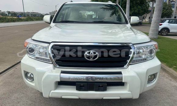 Buy Used Toyota Land Cruiser Prado Other Car in Amleang in Kampong Speu Province Buy Used Toyota Land Cruiser Prado Other Car in Amleang in Kampong Speu Province
