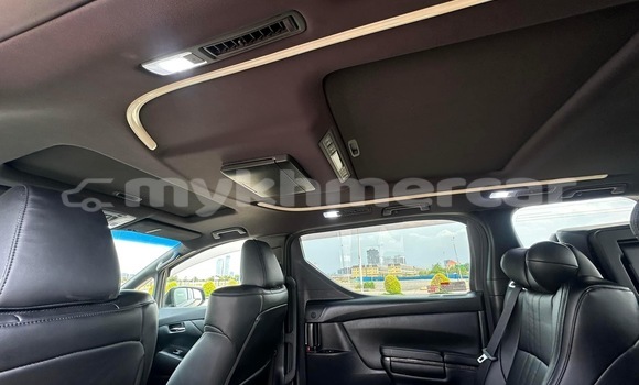 Buy Used Toyota Alphard Black Car in Phnom Penh in Phnom Penh Buy Used Toyota Alphard Black Car in Phnom Penh in Phnom Penh