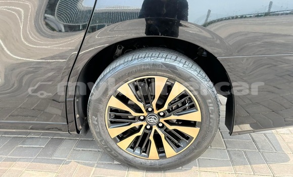 Buy Used Toyota Alphard Black Car in Phnom Penh in Phnom Penh Buy Used Toyota Alphard Black Car in Phnom Penh in Phnom Penh