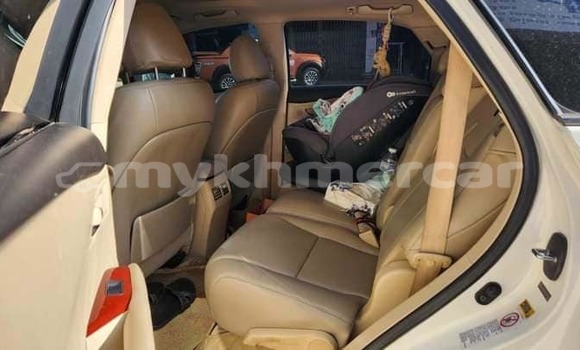 Buy Used Lexus RX 350 White Car in Bavet in Svay Rieng Province Buy Used Lexus RX 350 White Car in Bavet in Svay Rieng Province
