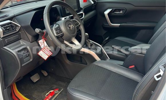 Buy Used Toyota Ractis White Car in Battambang in Battambang Province Buy Used Toyota Ractis White Car in Battambang in Battambang Province