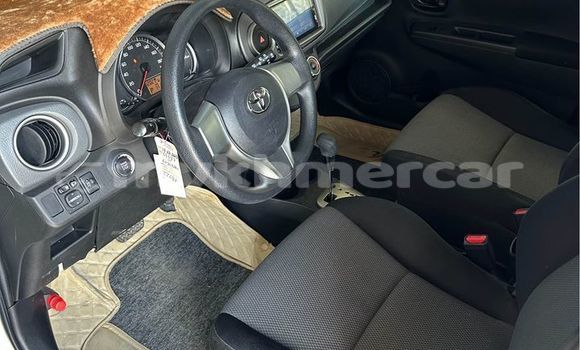 Buy Used Toyota Vitz Other Car in Banteay Meanchey in Banteay Meanchey Province Buy Used Toyota Vitz Other Car in Banteay Meanchey in Banteay Meanchey Province