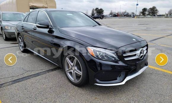Acheter Occasion Voiture Mercedes-Benz C–Class Noir à Bavet, Svay Rieng Province Acheter Occasion Voiture Mercedes-Benz C–Class Noir à Bavet, Svay Rieng Province