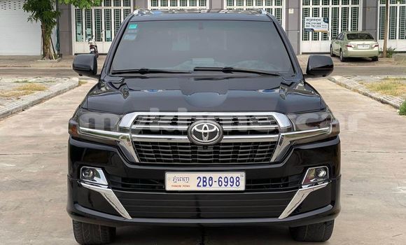 Acheter Occasion Voiture Toyota Land Cruiser Noir à Battambang, Battambang Province Acheter Occasion Voiture Toyota Land Cruiser Noir à Battambang, Battambang Province