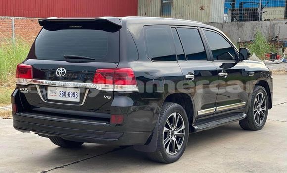 Acheter Occasion Voiture Toyota Land Cruiser Noir à Battambang, Battambang Province Acheter Occasion Voiture Toyota Land Cruiser Noir à Battambang, Battambang Province