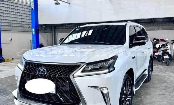 ទិញ បានប្រើ Lexus LX 570 White ឡាន} ក្នុង Bavet ក្នុង Svay Rieng Province ទិញ បានប្រើ Lexus LX 570 White ឡាន} ក្នុង Bavet ក្នុង Svay Rieng Province