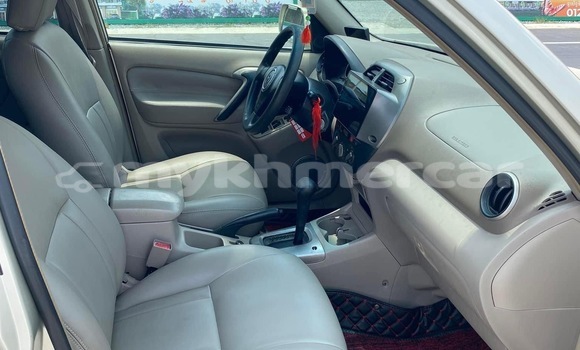 Buy Used Toyota RAV4 Other Car in Phnom Penh in Phnom Penh Buy Used Toyota RAV4 Other Car in Phnom Penh in Phnom Penh