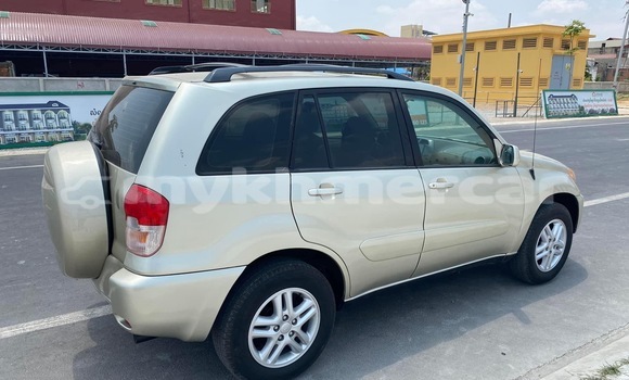 Buy Used Toyota RAV4 Other Car in Phnom Penh in Phnom Penh Buy Used Toyota RAV4 Other Car in Phnom Penh in Phnom Penh