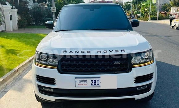 Buy Used Land Rover Range Rover Vogue White Car in Phnom Penh in Phnom Penh Buy Used Land Rover Range Rover Vogue White Car in Phnom Penh in Phnom Penh