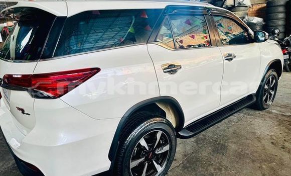 Buy Used Toyota Fortuner Other Car in Amleang in Kampong Speu Province Buy Used Toyota Fortuner Other Car in Amleang in Kampong Speu Province