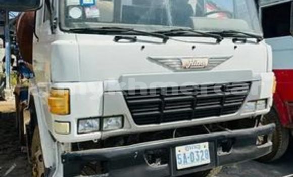 Buy Used Alfa Romeo 146 Other Car in Banteay Meanchey in Banteay Meanchey Province