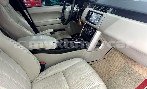 Buy Used Land Rover Range Rover Vogue White Car in Phnom Penh in Phnom Penh Buy Used Land Rover Range Rover Vogue White Car in Phnom Penh in Phnom Penh