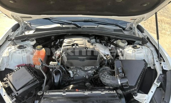 Buy Used Chevrolet Camaro White Car in Phnom Penh in Phnom Penh Buy Used Chevrolet Camaro White Car in Phnom Penh in Phnom Penh