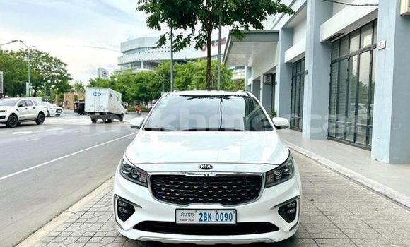 Acheter Occasion Voiture Kia Carnival Autre à Bavet, Svay Rieng Province Acheter Occasion Voiture Kia Carnival Autre à Bavet, Svay Rieng Province