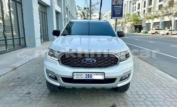 Buy Used Ford Everest Other Car in Banlung in Ratanakiri Province