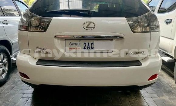 Buy Used Lexus RX 300 White Car in Bavet in Svay Rieng Province Buy Used Lexus RX 300 White Car in Bavet in Svay Rieng Province