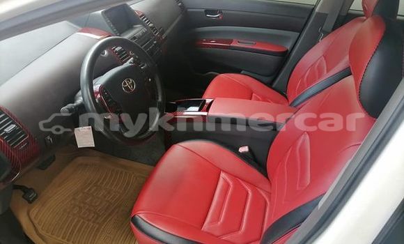 Buy Used Toyota Prius Silver Car in Battambang in Battambang Province Buy Used Toyota Prius Silver Car in Battambang in Battambang Province