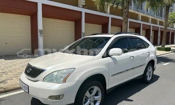 Acheter Occasion Voiture Lexus RX 330 Autre à Chbar Mon, Kampong Speu Province
