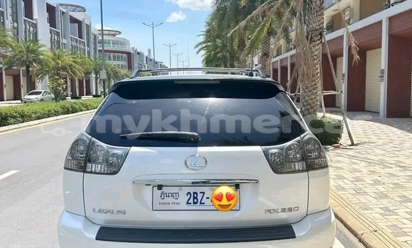 Acheter Occasion Voiture Lexus RX 330 Autre à Chbar Mon, Kampong Speu Province Acheter Occasion Voiture Lexus RX 330 Autre à Chbar Mon, Kampong Speu Province