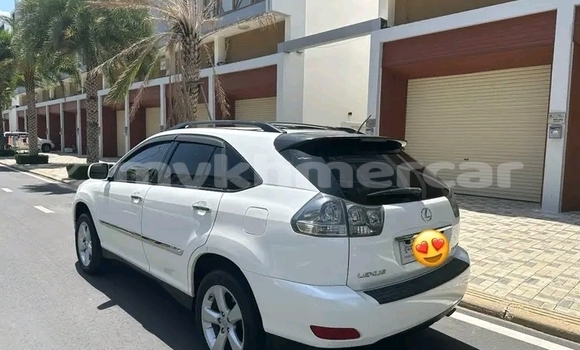Acheter Occasion Voiture Lexus RX 330 Autre à Chbar Mon, Kampong Speu Province Acheter Occasion Voiture Lexus RX 330 Autre à Chbar Mon, Kampong Speu Province