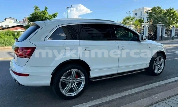 Acheter Occasion Voiture GMC Sierra Blanc à Bavet, Svay Rieng Province Acheter Occasion Voiture GMC Sierra Blanc à Bavet, Svay Rieng Province