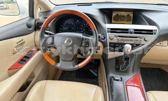 Acheter Occasion Voiture Lexus LX 450 Blanc à Kratié, Kratie Province Acheter Occasion Voiture Lexus LX 450 Blanc à Kratié, Kratie Province