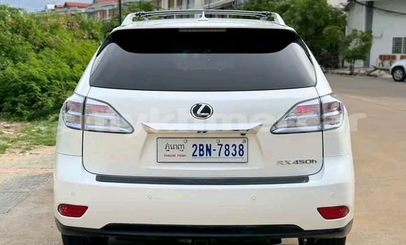 Acheter Occasion Voiture Lexus LX 450 Blanc à Kratié, Kratie Province Acheter Occasion Voiture Lexus LX 450 Blanc à Kratié, Kratie Province