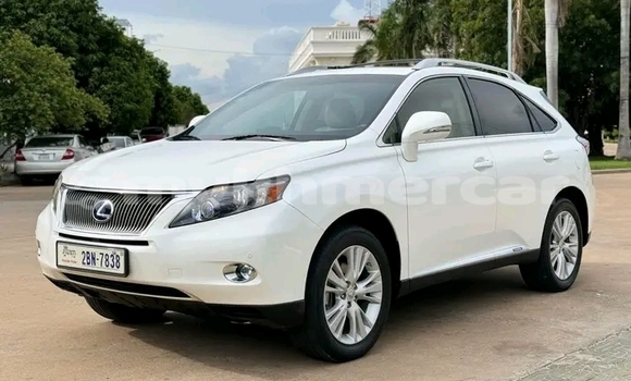 Acheter Occasion Voiture Lexus LX 450 Blanc à Kratié, Kratie Province Acheter Occasion Voiture Lexus LX 450 Blanc à Kratié, Kratie Province