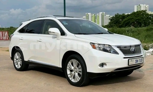 Acheter Occasion Voiture Lexus LX 450 Blanc à Kratié, Kratie Province Acheter Occasion Voiture Lexus LX 450 Blanc à Kratié, Kratie Province